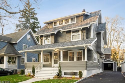 8 Laurel Pl, Glen Ridge, NJ 07028-1511