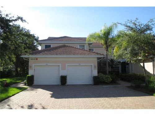 6310 Lexington Ct, Naples, FL 34110-9038