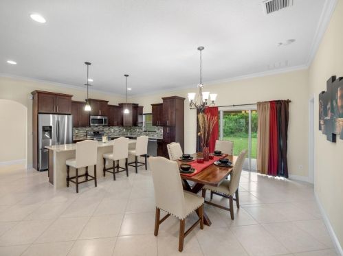544 Lakota Ave, Fort Pierce, FL 34953-3055