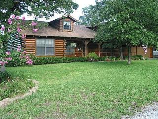 14213 Clark Dr, Stewards Mill, TX 75859-7073