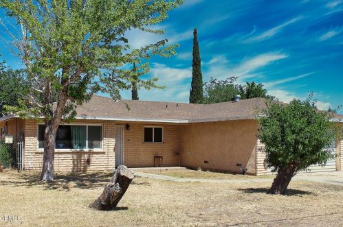42643 32nd St, Lancaster, CA 93536-4033