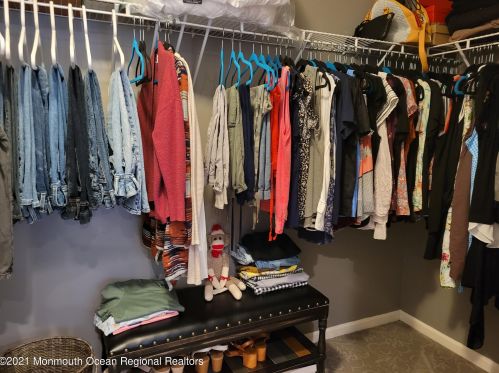 433 Mowat Cir, Trenton NJ  08690-3220 exterior