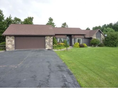 4244 Renole Dr, Binghamton, NY 13903-6722