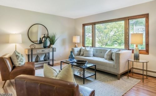 263 Park St, Montclair, NJ 07043-1732