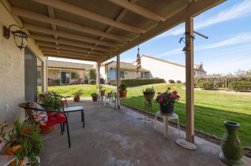 17458 Plaza Blvd, San Diego, CA 92128-7087