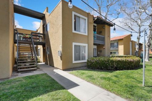 17127 Bernardo Dr, San Diego, CA 92127-1513