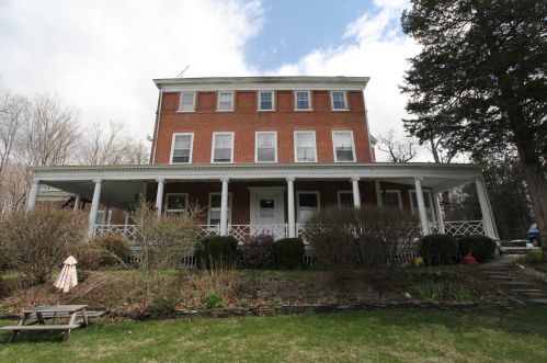 98 Miller Rd, Rhinebeck NY  12572-3558 exterior