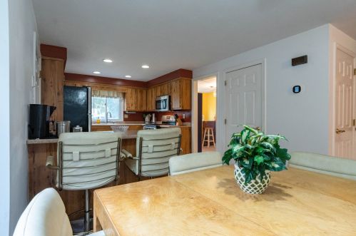 3 Pitford Way, Nashua NH  exterior