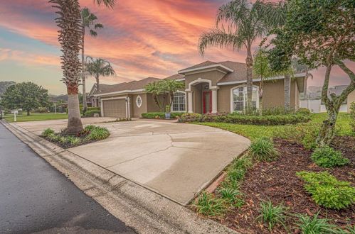 276 Ruby Lake Ln, Winter Haven, FL 33884-3266