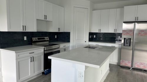 2592 Calender St, Fort Pierce, FL 34953-2556