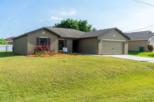 1406 10th Ter, Cape Coral, FL 33909-1534