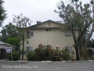 510 Lake St, Bakersfield CA  93305-4355 exterior