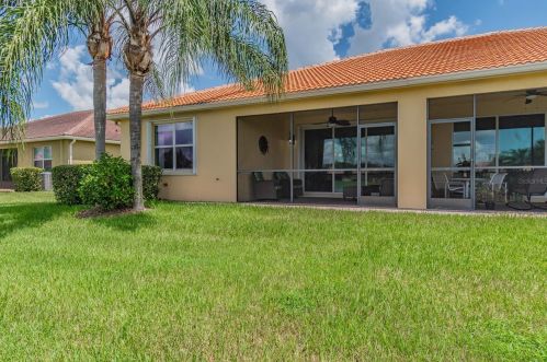 16143 Amethyst Key Dr, Wimauma FL  33598-4027 exterior