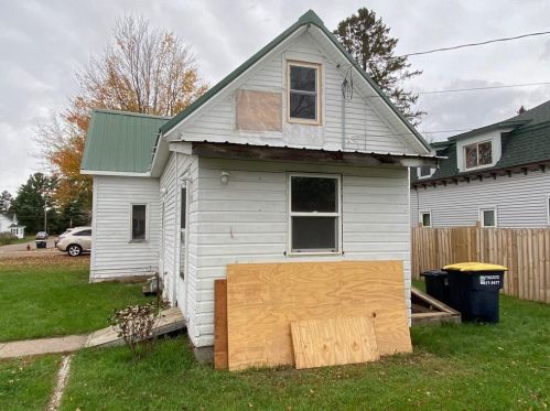 15971 4th St, Lco Commercial Cent WI  54843-6118 exterior