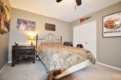 820 Chambord Cir, Marion OH  43302-6733 exterior