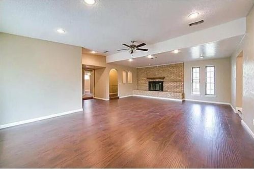1724 Midcrest Dr, Plano TX  75075-8537 exterior