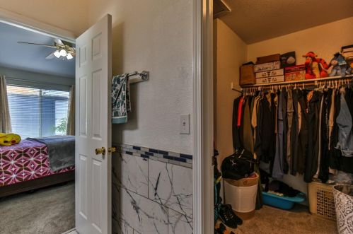 8489 Mcgray Way, Elk Grove CA  95624-4121 exterior