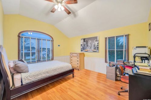 1246 Ferndale Blvd, Central Islip NY  11722-3942 exterior