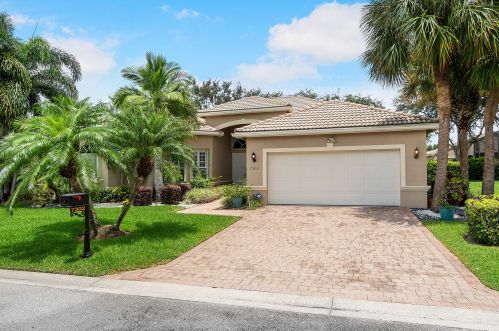7302 Viale Angelo, Delray Beach, FL 33446-3774