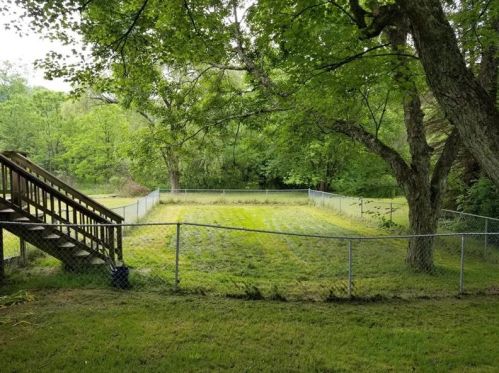 8621 Route 286 Hwy, Homer City PA  15748-8305 exterior