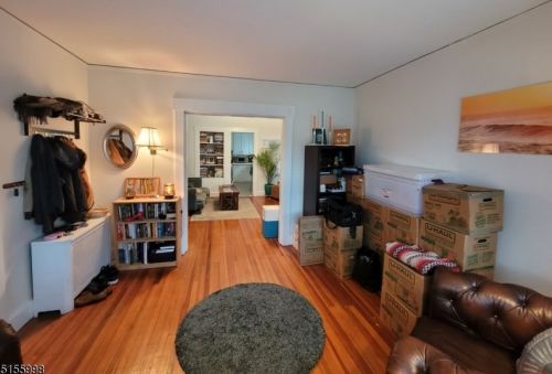 421 Valley Rd, Montclair NJ  07043-1724 exterior