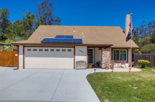 1854 Purdue Ct, Oceanside, CA 92056-6011