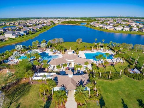 10103 Newminster Loop, Ruskin FL  33573-6727 exterior