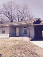 222 Oak St, Surgoinsville, TN 37873-3159