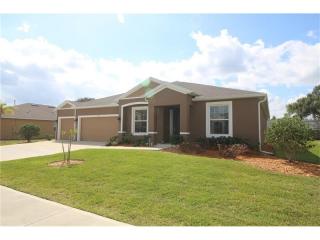 1354 Lake Baton Dr, Deltona, FL 32725-4710