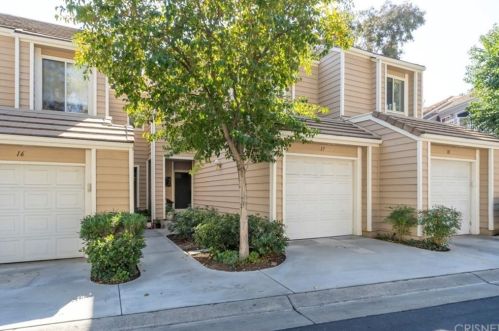 24524 Mcbean Pkwy, Santa Clarita, CA 91355-3601