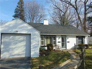 2008 Copley Dr, Toledo, OH 43615-3706