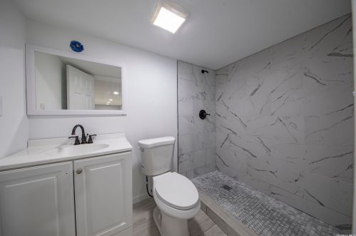 10 21st St, Huntington Station NY  11746-3259 exterior