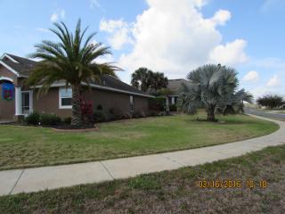 4450 Abaco Dr, Tavares FL  32778-4791 exterior