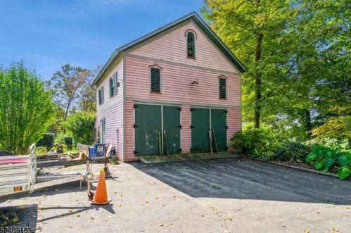 430 Green Ln, Belvidere NJ  07823-1236 exterior