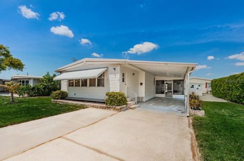 193 Lake Tarpon Dr, Palm Harbor, FL 34684-1424