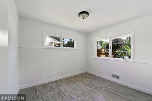 708 23rd Ave, South Saint Paul MN  55075-1321 exterior