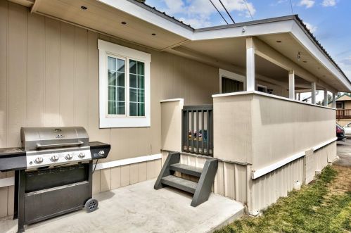 11070 Brockway Rd, Truckee, CA 96161-2105
