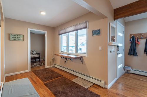 331 Sunset Dr, Pelican Island NJ  08751-2242 exterior