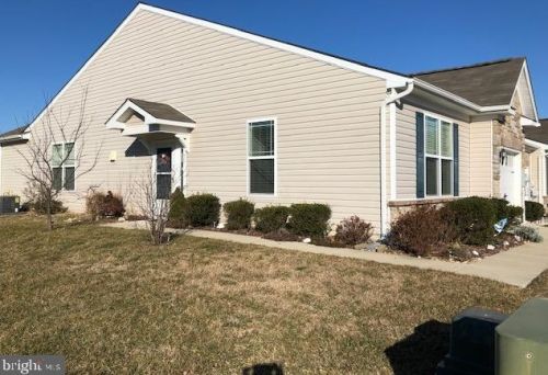 75 Cresthaven Ln, Dover, DE 19901-6455