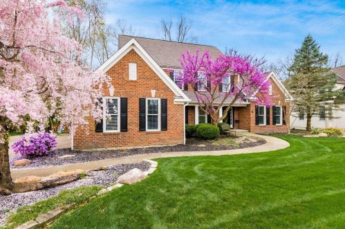 5320 Bayside Ridge Dr, Galena, OH 43021-8547