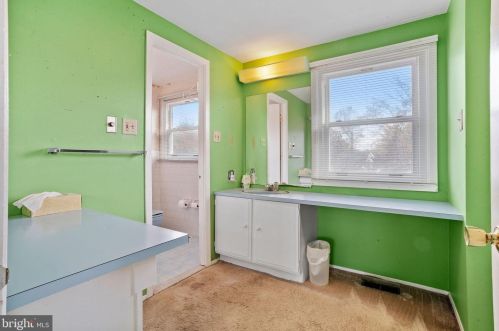 16 Turner Ln, Willingboro NJ  08046-3622 exterior