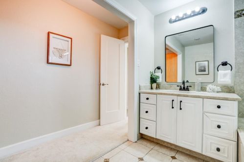 101 De Soto Way, San Bruno CA  94066-4719 exterior