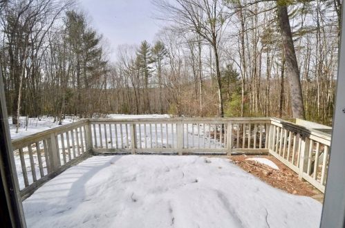 290 Hardwick Rd, Petersham MA 01366-9701 exterior