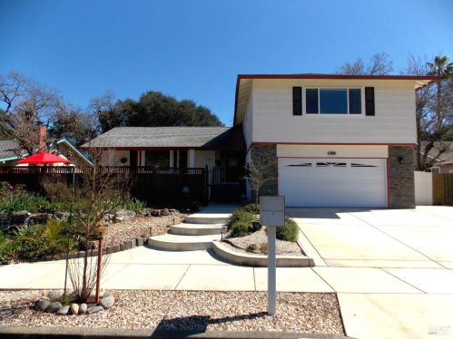 1564 Cunningham Way, Santa Rosa, CA 95403-2342