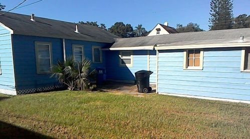 1529 24th Ave, Saint Petersburg FL  33704-3139 exterior