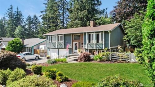 12113 147th Street Ct, Puyallup, WA 98374-3569