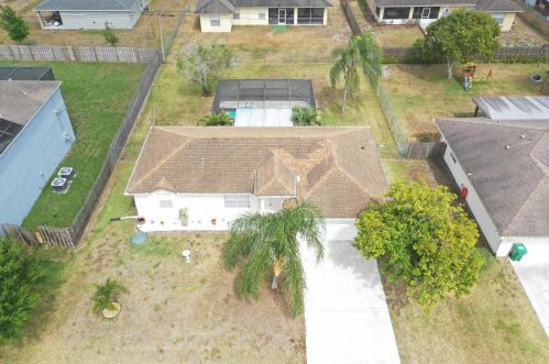 4625 Ulster St, Fort Pierce, FL 34953-6725