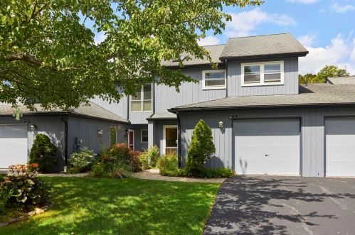 37 North Loop, Rhinebeck NY  12572-1921 exterior