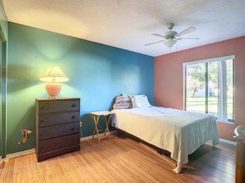 2115 Addison St, Fort Pierce FL 34984-4708 exterior