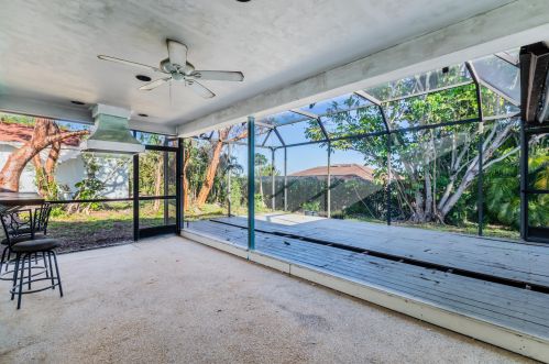 2056 Sheffield Ave, Marco Island, FL 34145-6701